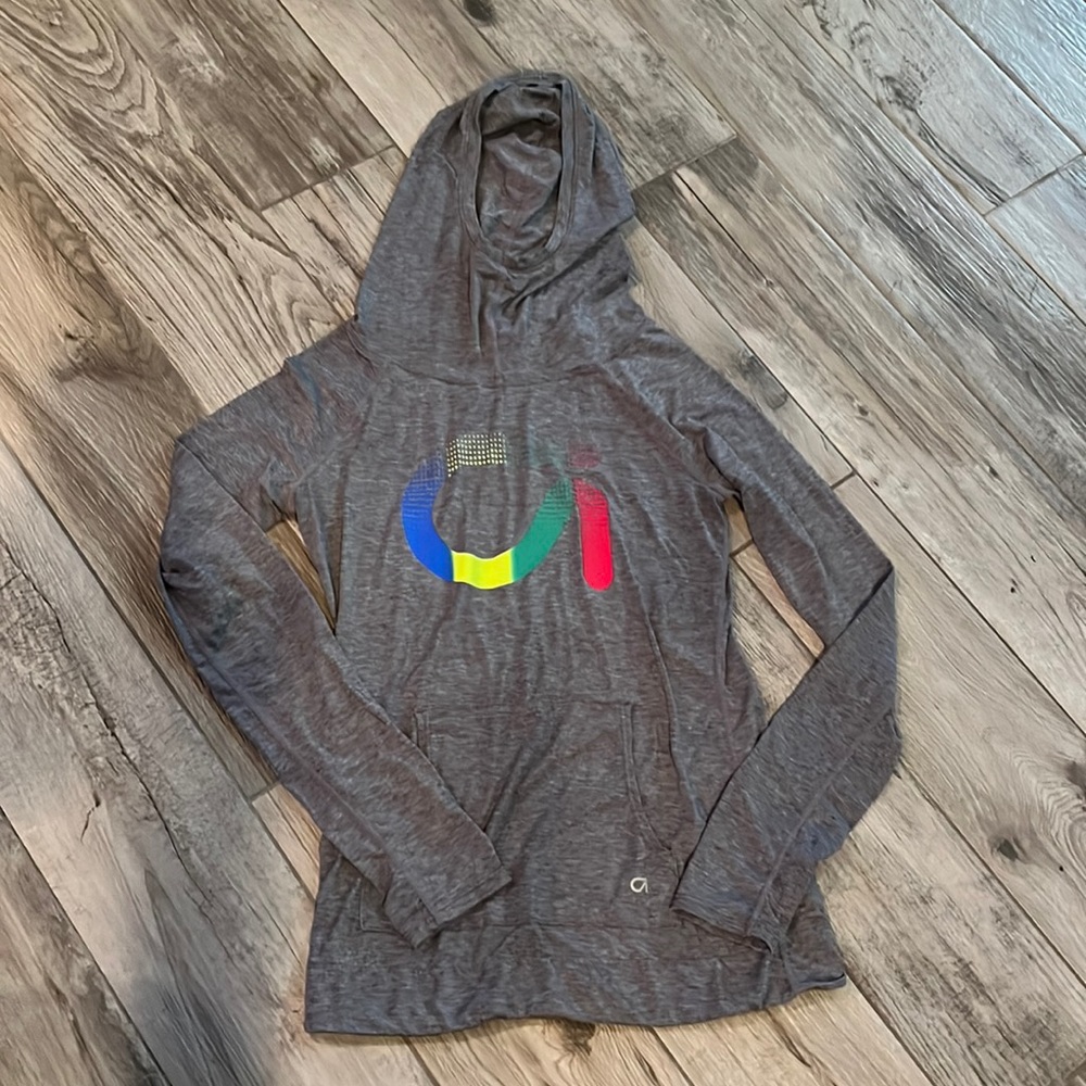 EUC GAP Gapfit breathe long sleeve hooded top, sz XS